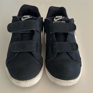 Nike Court Royale, Little Kids Sneakers, size 11